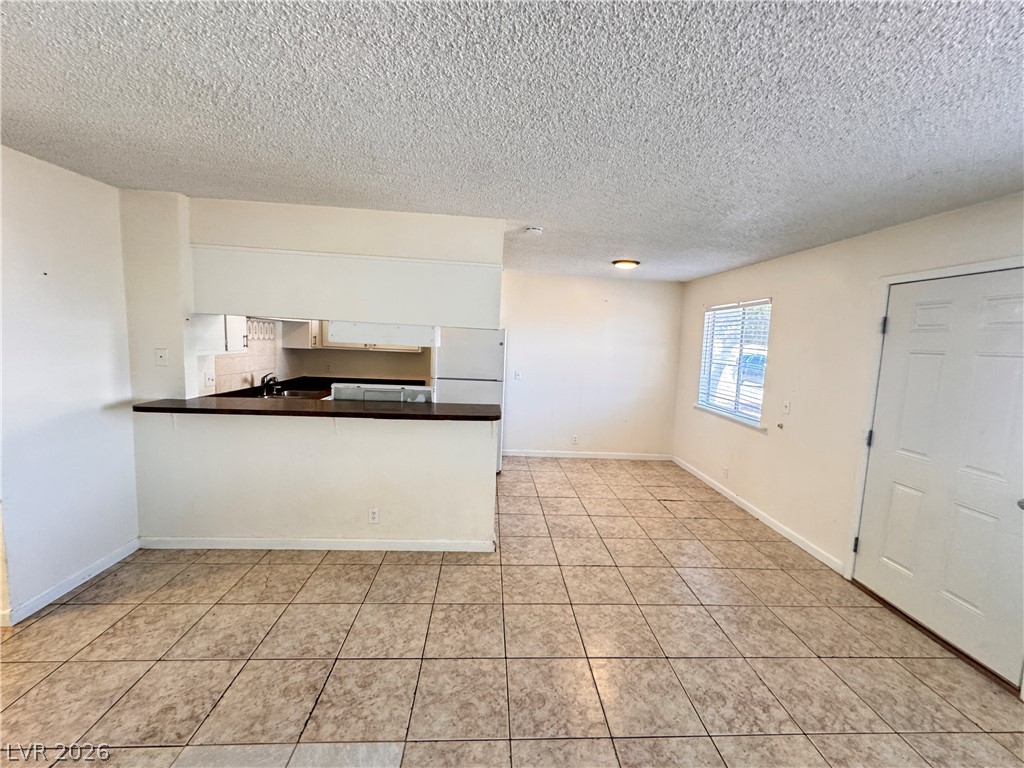 3356 Sylvia Street 2
