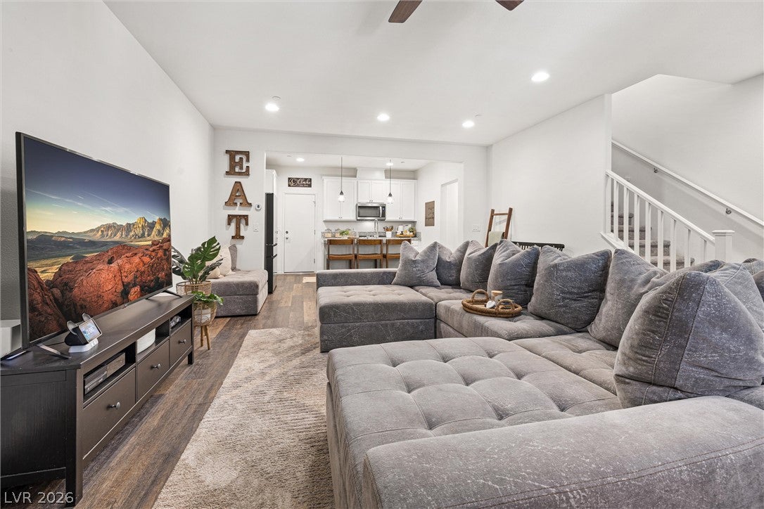 Properties 3 89 Alamere Falls Drive