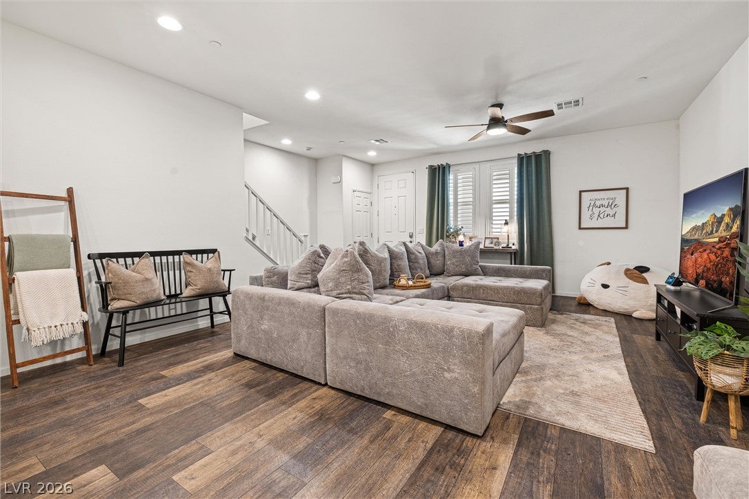 Properties 4 89 Alamere Falls Drive