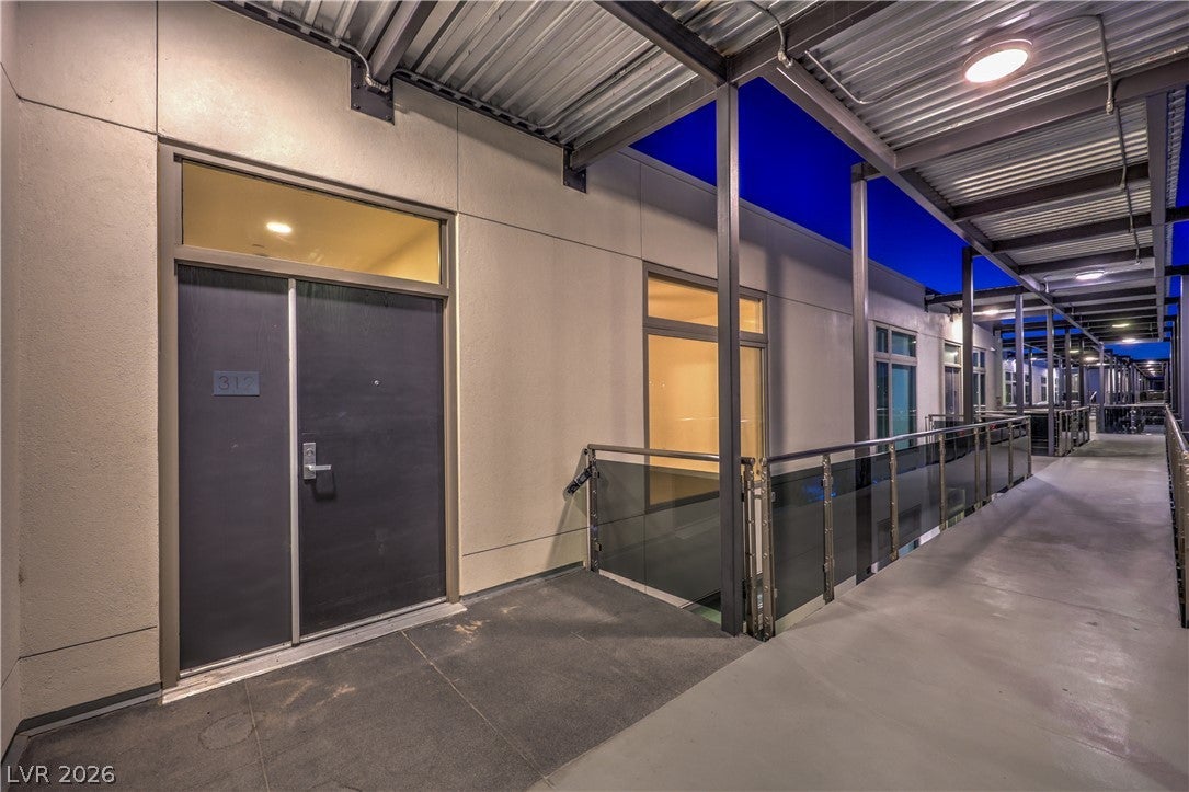 8925 W Flamingo Road 312