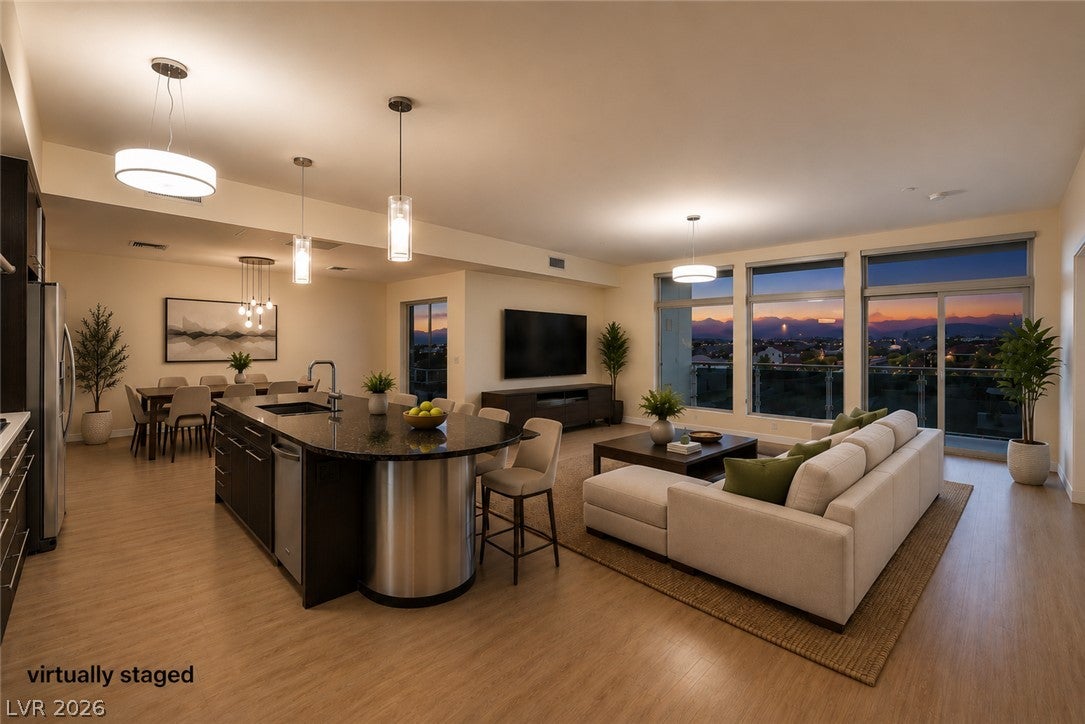 8925 W Flamingo Road 312