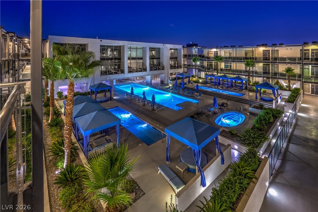 8925 W Flamingo Road 312