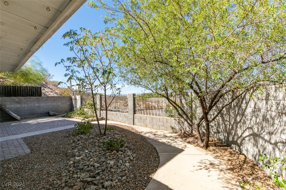 1424 Pueblo Drive, Boulder City, Nevada image 32