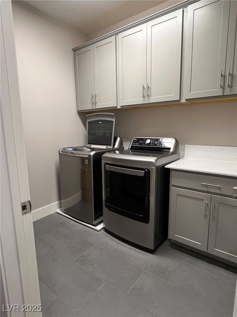 Tiny photo for 29 Via Di Vita, Henderson, NV 89011 (MLS # 2735297)