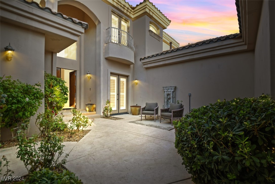 Properties 2 23 Caminito Amore
