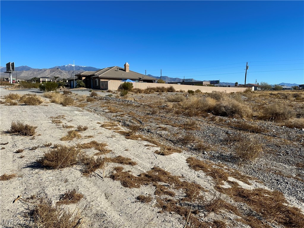 2280 Oakridge Avenue, Pahrump, Nevada image 2