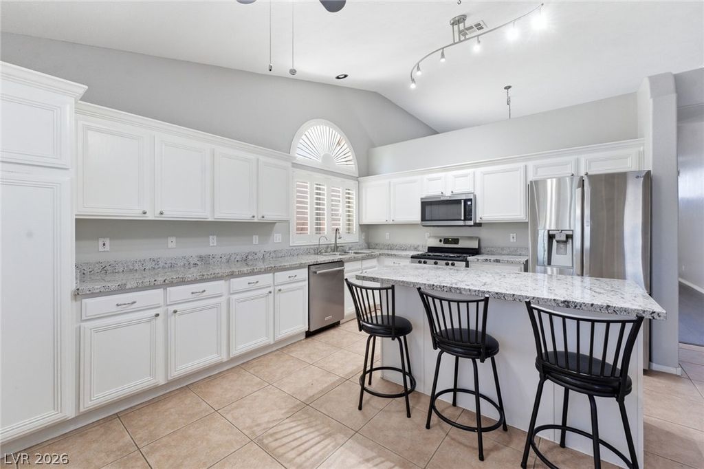 Photo of 802 Sandhill Sage Street, Henderson, NV 89052 (MLS # 2775303)