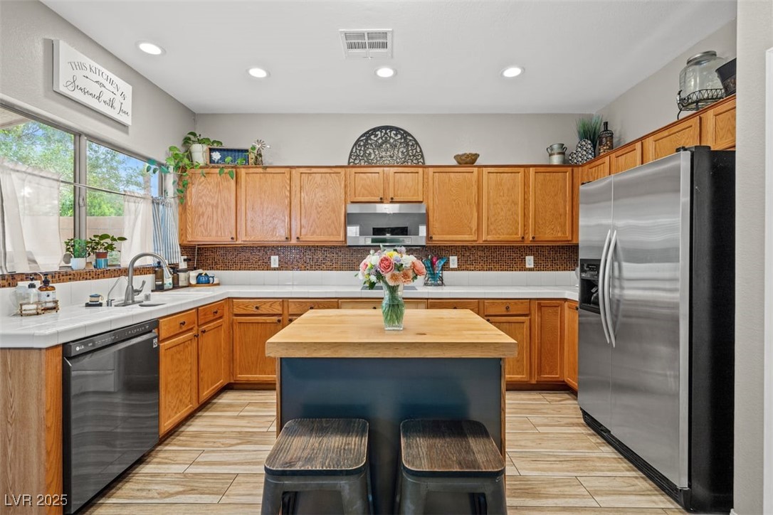 Las Vegas, Nevada 89130, United States, 3 Bedrooms Bedrooms, ,3 BathroomsBathrooms,Residential,Active,214153