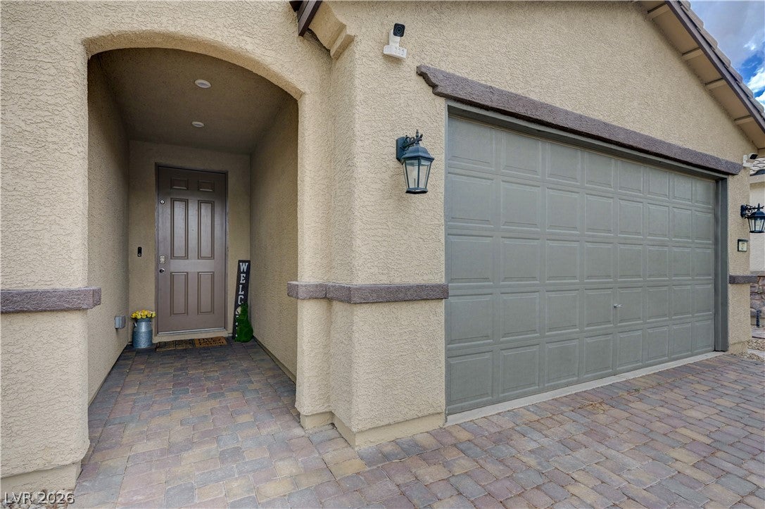 27 Red Sandstone Avenue