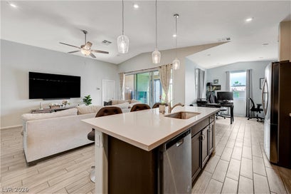 27 Red Sandstone Avenue North Las Vegas NV 89031