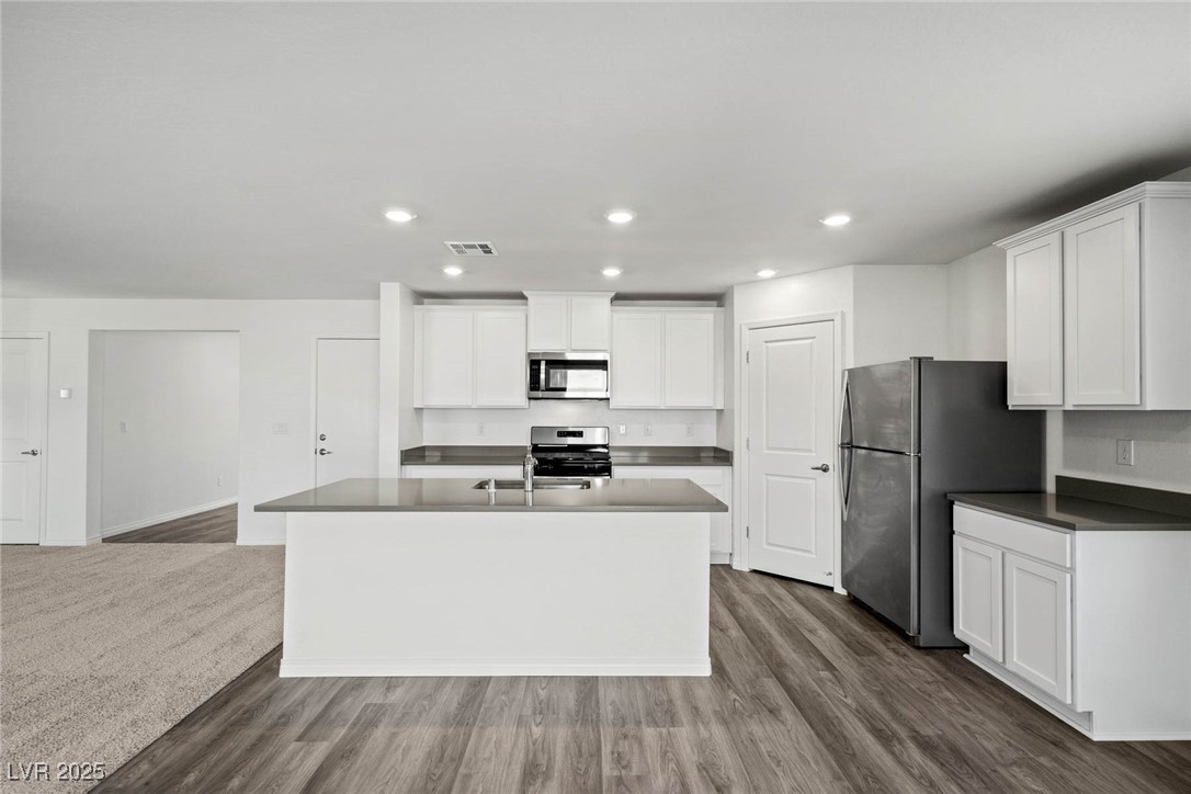 4223 Gold Desert Street, North Las Vegas, Nevada image 4