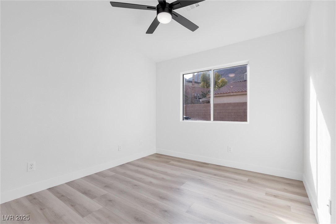 116 Crescent Bay Street, Henderson, Nevada image 18