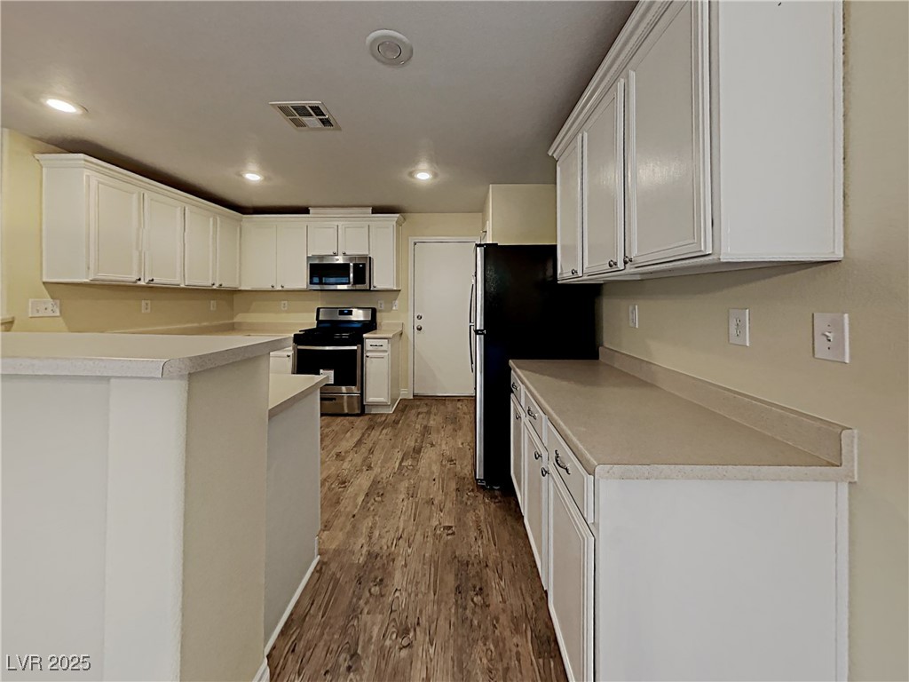 209 Copper Pine Avenue, North Las Vegas, Nevada image 4