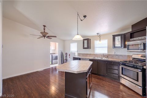 418 Pueblo Las Vegas NV 89015