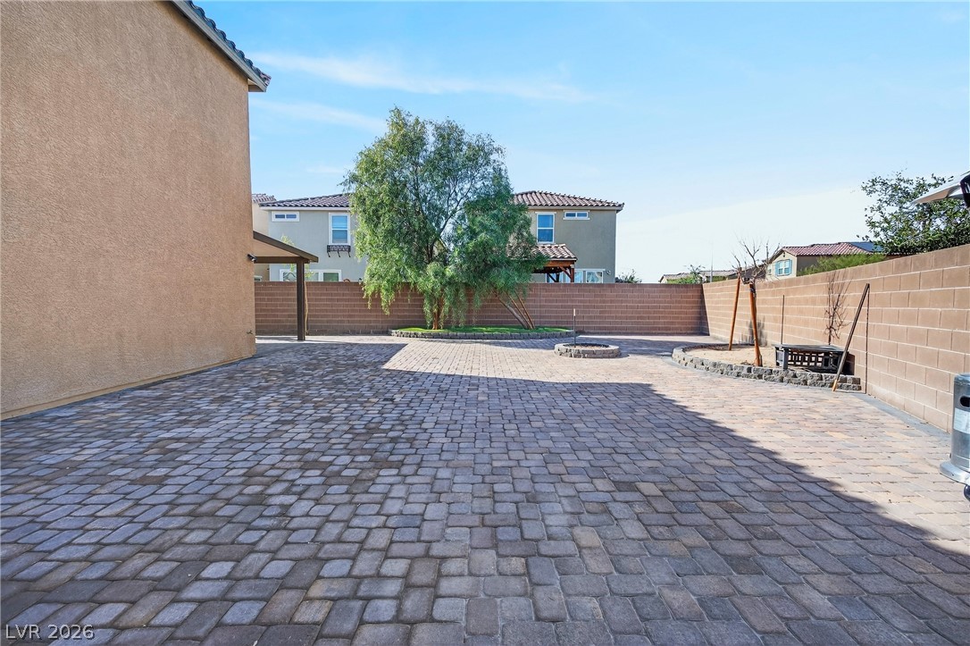 7035 Toll Mountain Street