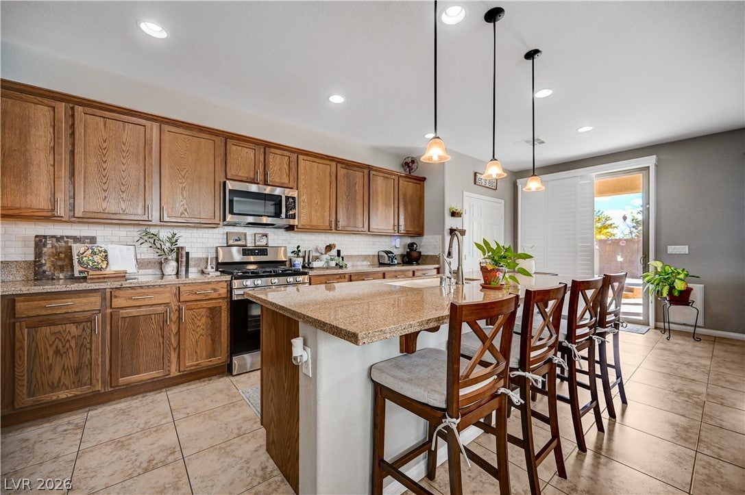1863 Gentle Dawn Avenue