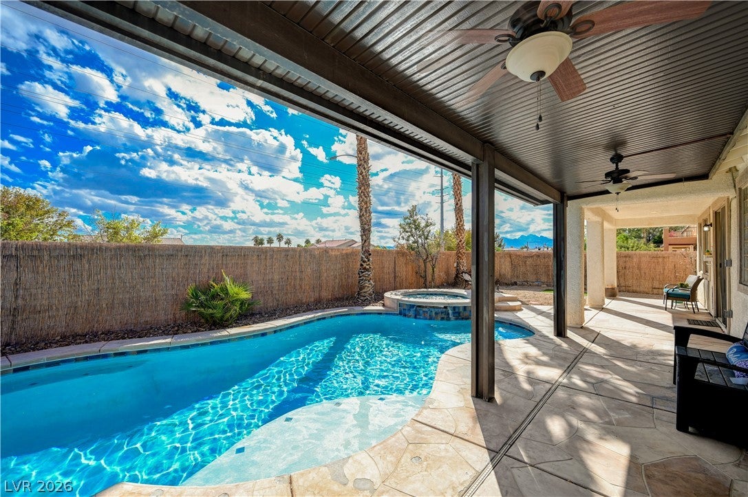 1863 Gentle Dawn Avenue