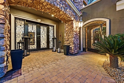 Tiny photo for 2990 Bella Kathryn Circle, Las Vegas, NV 89117 (MLS # 2755400)