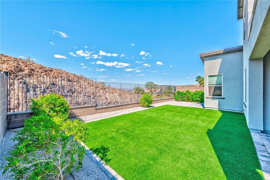 Photo of 2004 Peaceful Mesa Court, Henderson, NV 89052 (MLS # 2778284)