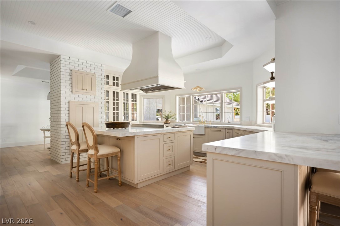 30 Quail Hollow Drive