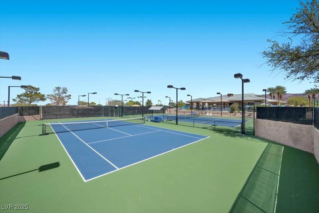 Henderson, Nevada 89012, United States, 2 Bedrooms Bedrooms, ,2 BathroomsBathrooms,Residential,Pending,210262