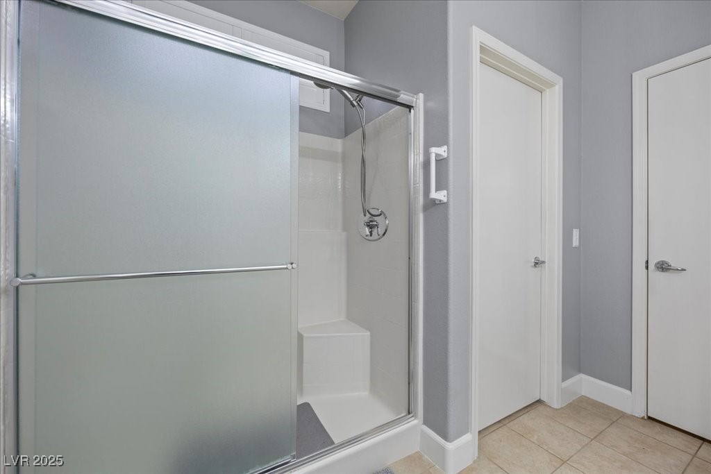 Henderson, Nevada 89012, United States, 2 Bedrooms Bedrooms, ,2 BathroomsBathrooms,Residential,Pending,210262