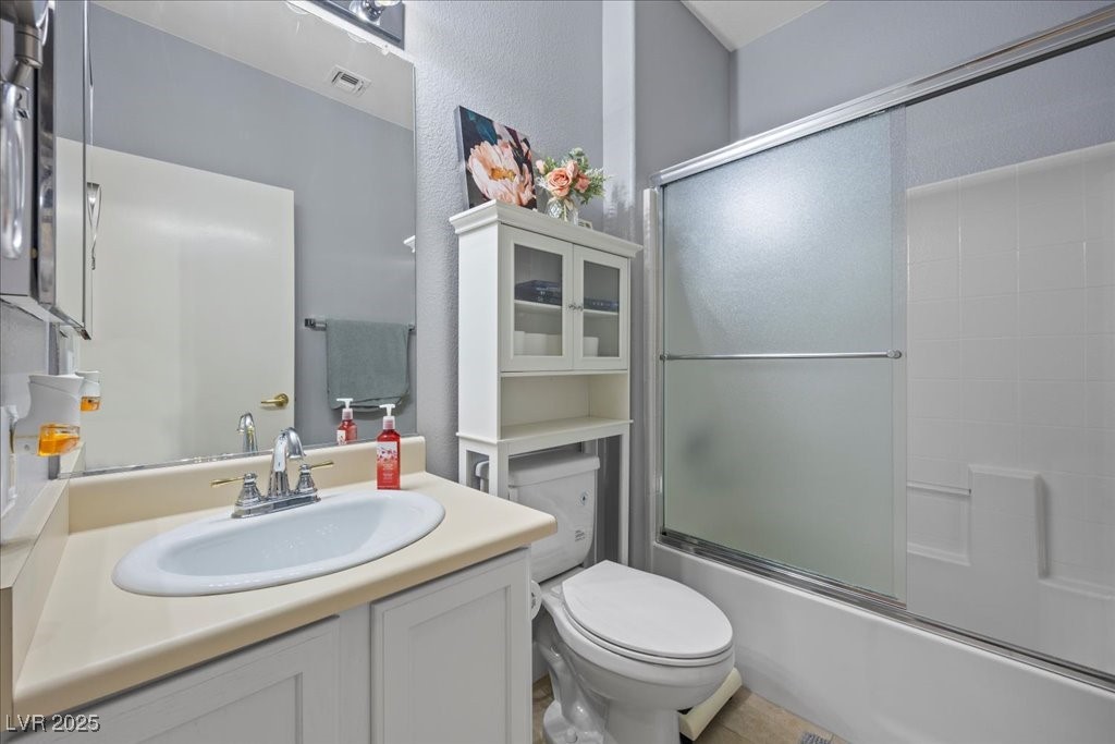 Henderson, Nevada 89012, United States, 2 Bedrooms Bedrooms, ,2 BathroomsBathrooms,Residential,Pending,210262