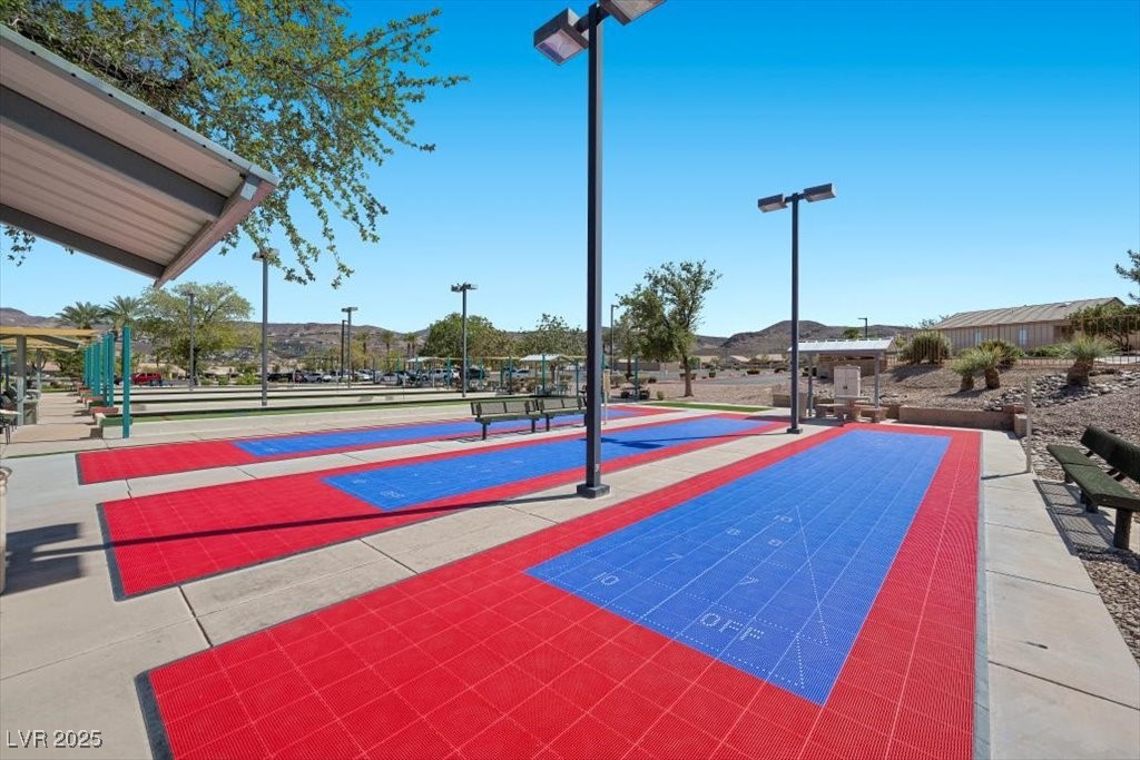 Henderson, Nevada 89012, United States, 2 Bedrooms Bedrooms, ,2 BathroomsBathrooms,Residential,Pending,210262