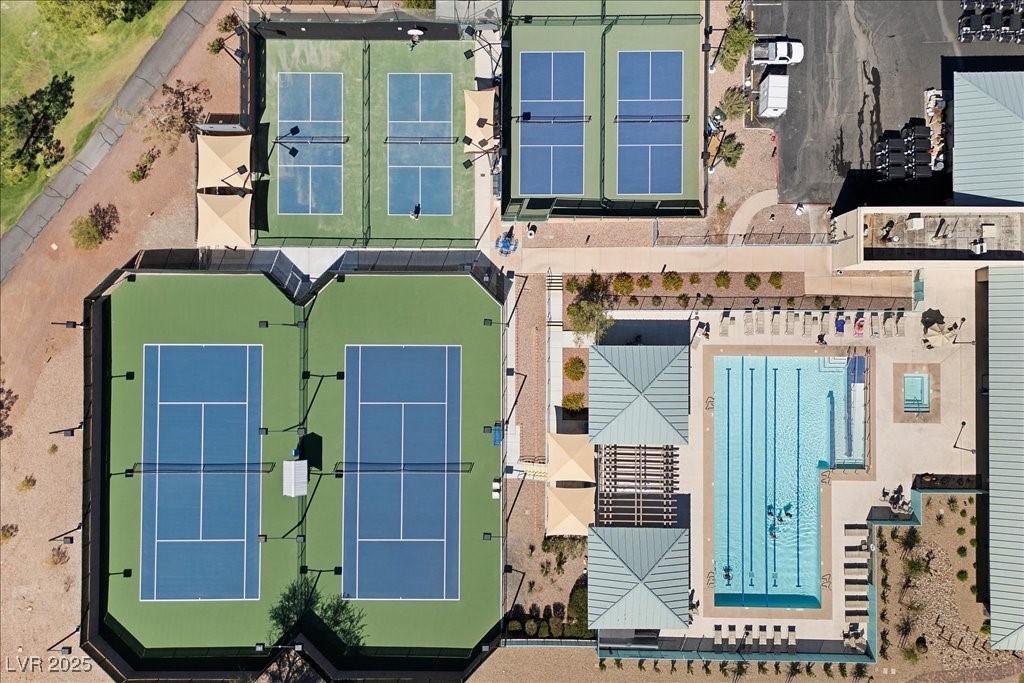 Henderson, Nevada 89012, United States, 2 Bedrooms Bedrooms, ,2 BathroomsBathrooms,Residential,Pending,210262