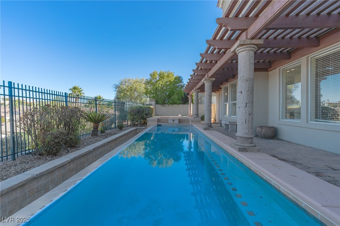 1392 Via Merano Street