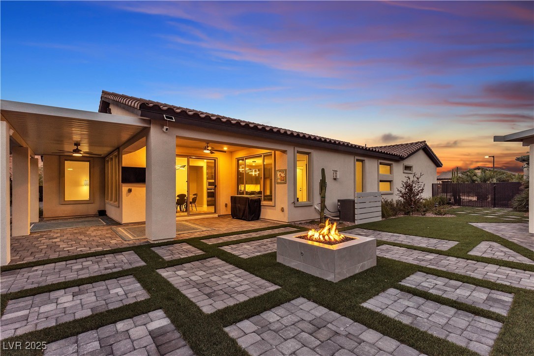 11 Acacia Creek Court