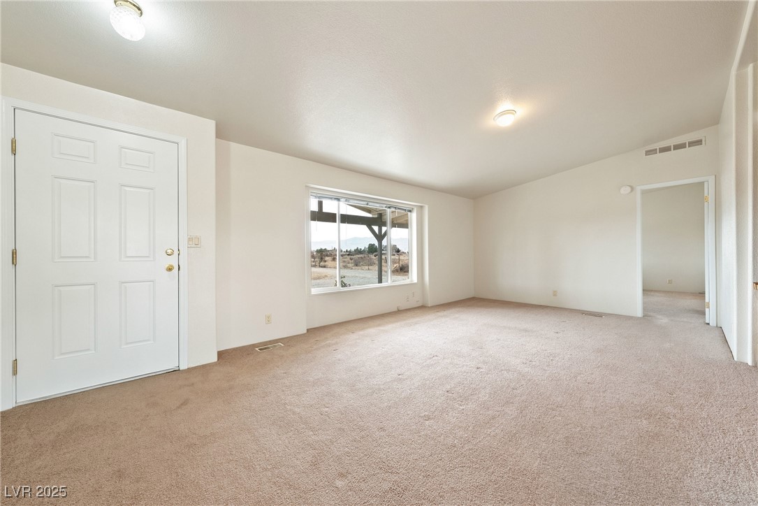 3560 E Thousandaire Boulevard, Pahrump, Nevada image 9