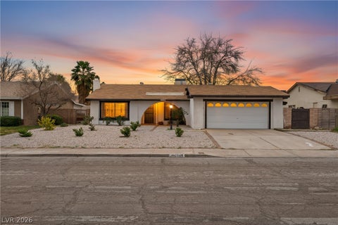 Homes For Sale - 2599 Pacific Avenue<br/> Clark County, Las Vegas, NV 89121