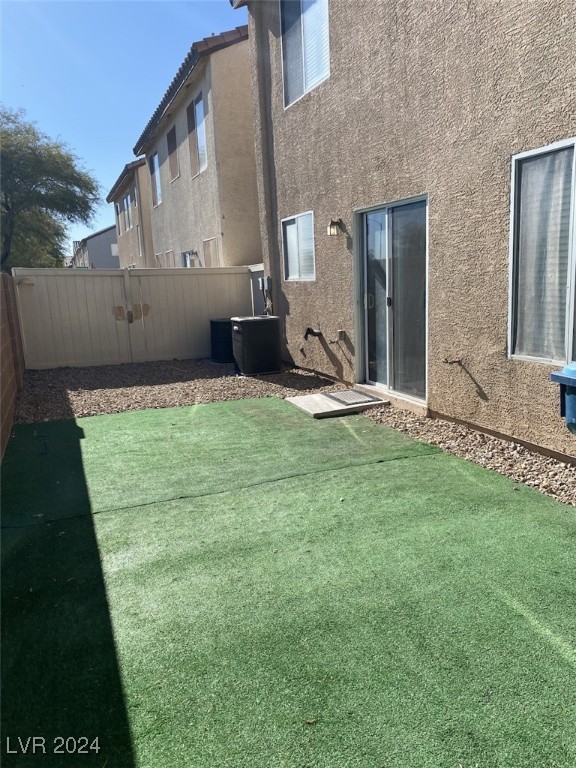 Las Vegas, Nevada 89139, United States, 3 Bedrooms Bedrooms, ,3 BathroomsBathrooms,Residential,Pending,32325