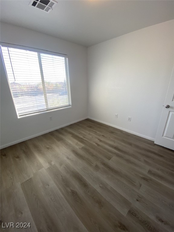 Las Vegas, Nevada 89139, United States, 3 Bedrooms Bedrooms, ,3 BathroomsBathrooms,Residential,Pending,32325