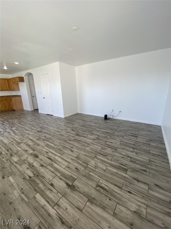 Las Vegas, Nevada 89139, United States, 3 Bedrooms Bedrooms, ,3 BathroomsBathrooms,Residential,Pending,32325