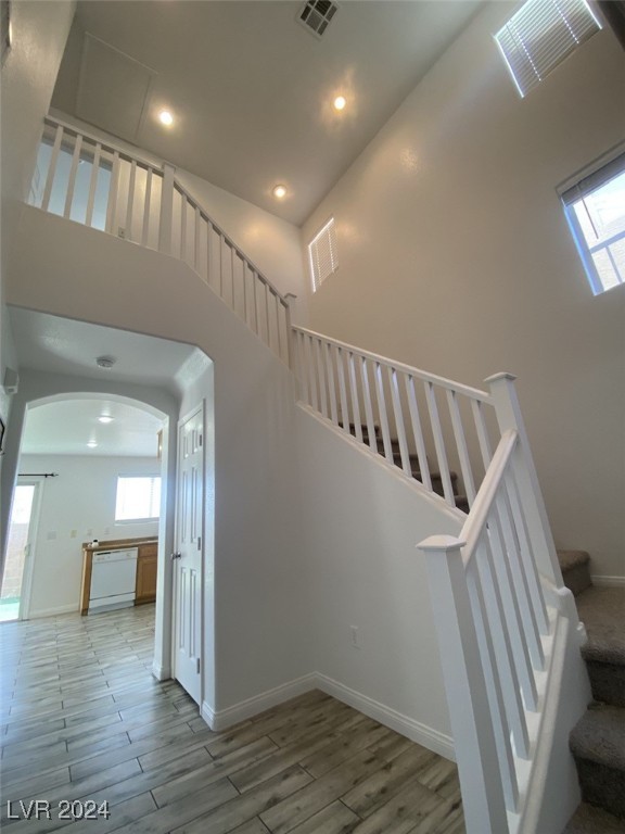 Las Vegas, Nevada 89139, United States, 3 Bedrooms Bedrooms, ,3 BathroomsBathrooms,Residential,Pending,32325