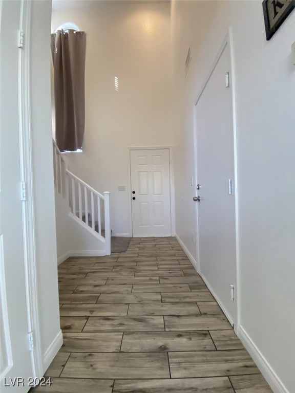 Las Vegas, Nevada 89139, United States, 3 Bedrooms Bedrooms, ,3 BathroomsBathrooms,Residential,Pending,32325