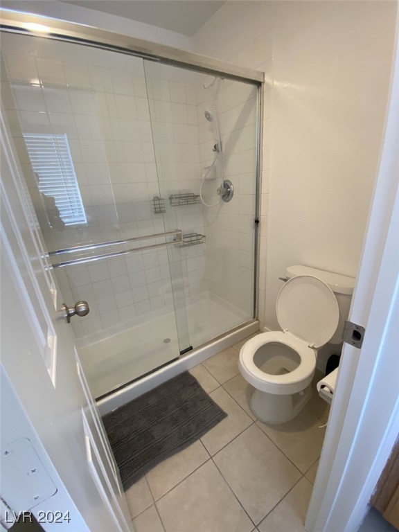 Las Vegas, Nevada 89139, United States, 3 Bedrooms Bedrooms, ,3 BathroomsBathrooms,Residential,Pending,32325