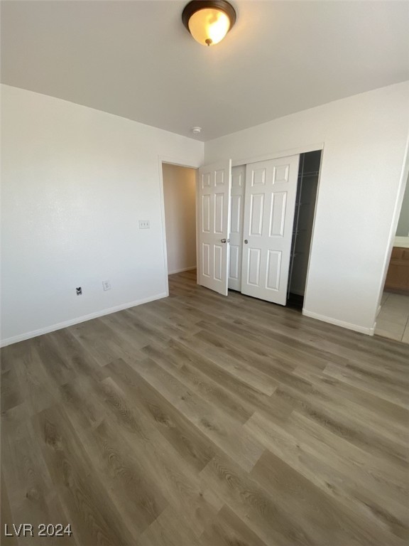 Las Vegas, Nevada 89139, United States, 3 Bedrooms Bedrooms, ,3 BathroomsBathrooms,Residential,Pending,32325