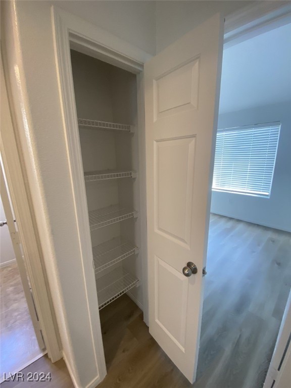 Las Vegas, Nevada 89139, United States, 3 Bedrooms Bedrooms, ,3 BathroomsBathrooms,Residential,Pending,32325