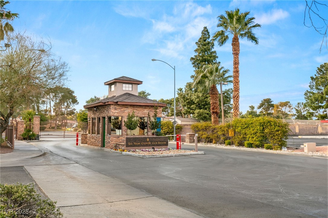 2935 Pinehurst Drive, Las Vegas, Nevada image 43