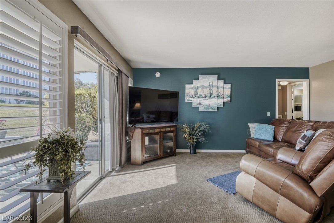 2855 Geary Place 3205