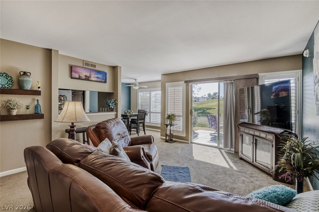 2855 Geary Place 3205