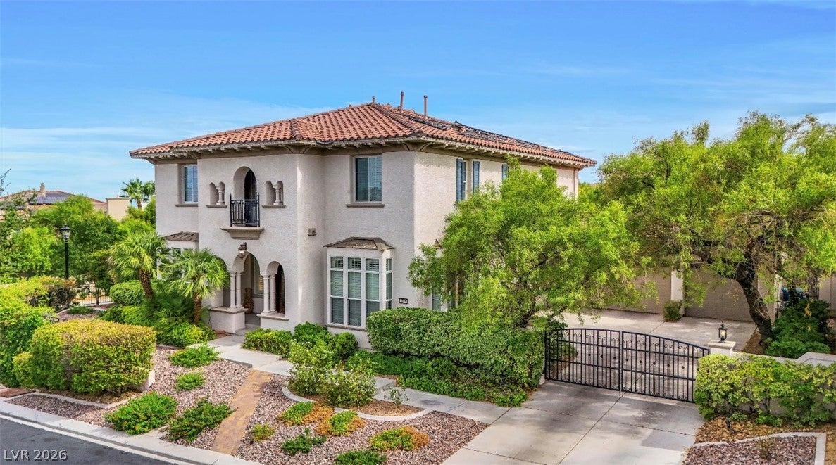 1629 Saintsbury Drive