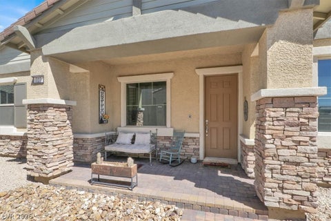 Homes For Sale - 727 Chopin Hills Street<br/> Henderson, NV 89011