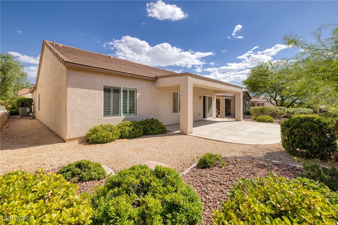 2360 Aztec Ruin Way