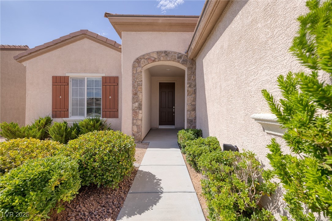 2360 Aztec Ruin Way