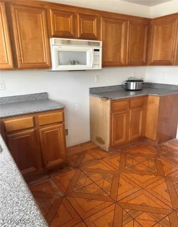 Properties 4 5607 W Dewey Drive