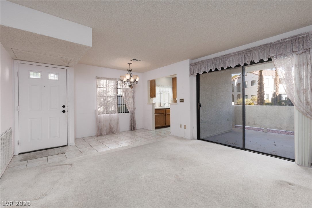 4819 Nara Vista Way 101